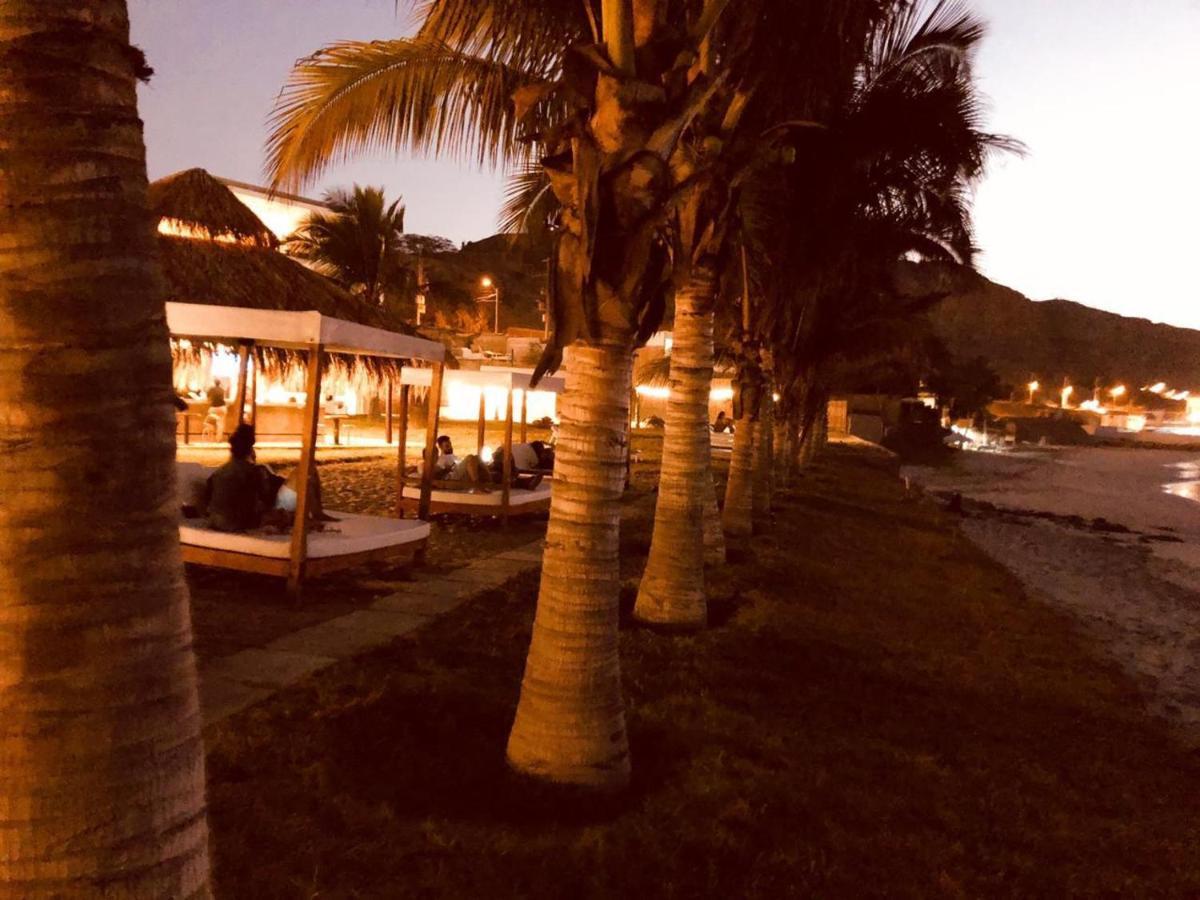 Socialtel Mancora Hotel Eksteriør billede